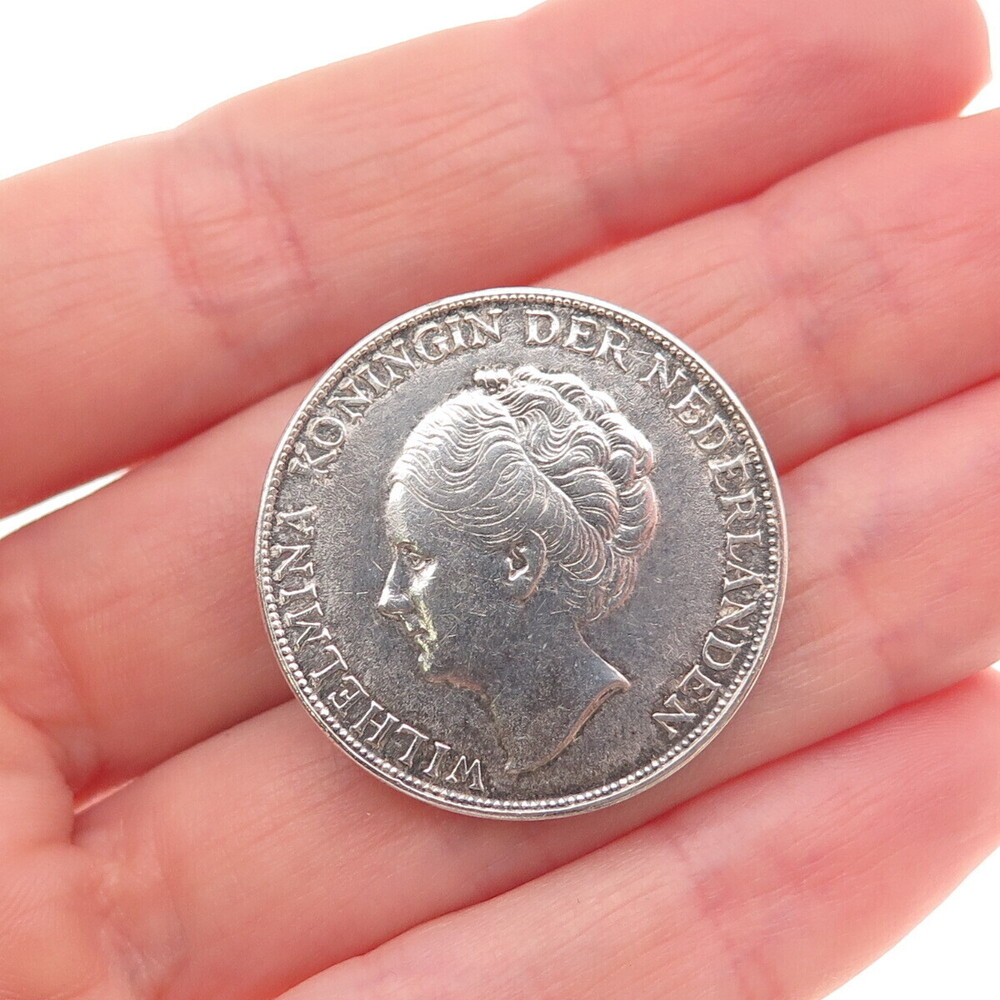 720 Silver Antique 1944 Netherlands 1 Gulden - Wilhelmina Coin Pin Brooch